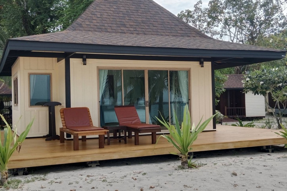 Premier Beach Front Villa