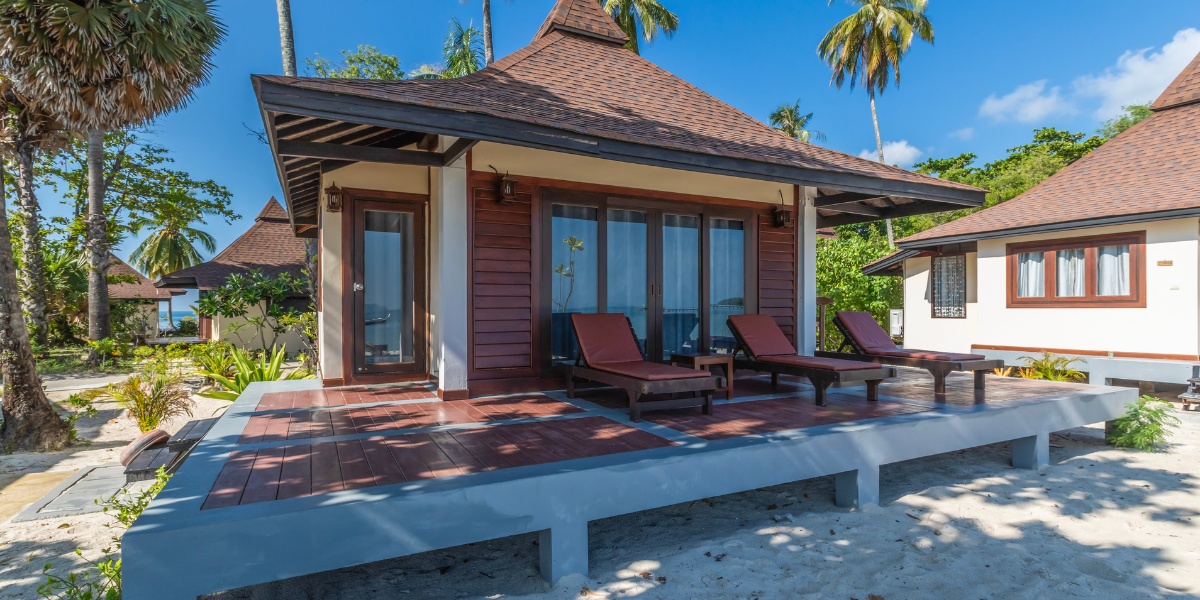 Deluxe Beachfront Family Villa