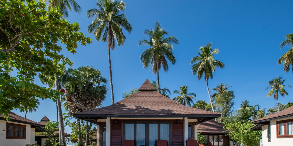 Deluxe Beachfront Family Villa