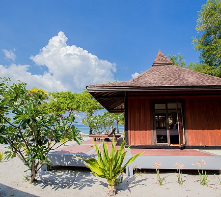 Deluxe Beachfront Villa Double