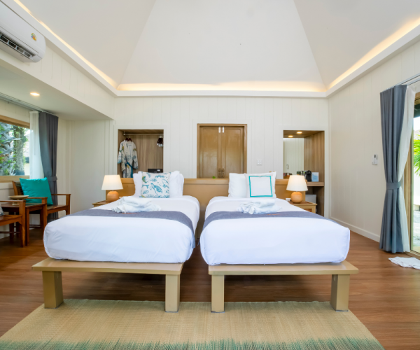 Premier Beachfront Villa Twin